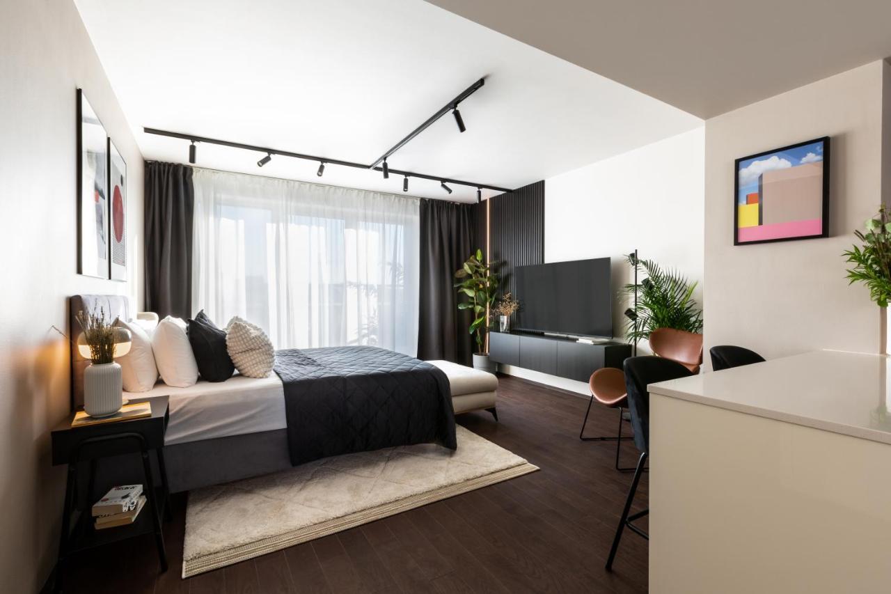 Turnkey I Central Apartment With Terrace Praga Exterior foto